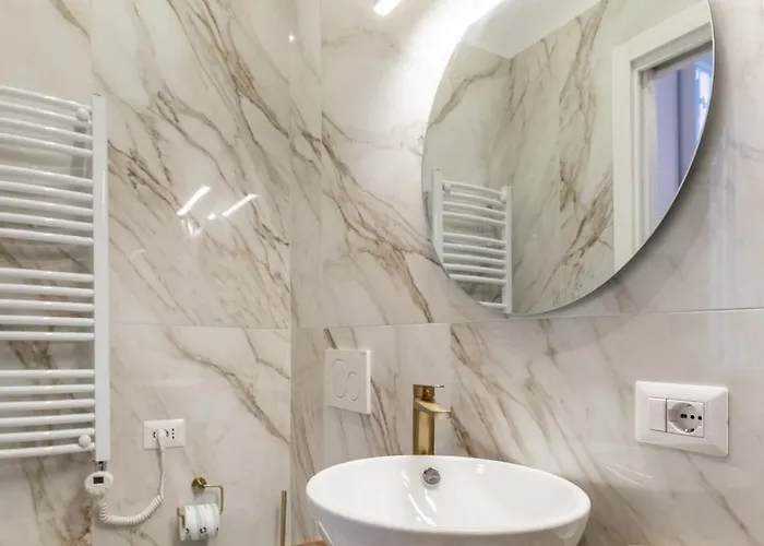 Amelie Trevi بيت ضيافة