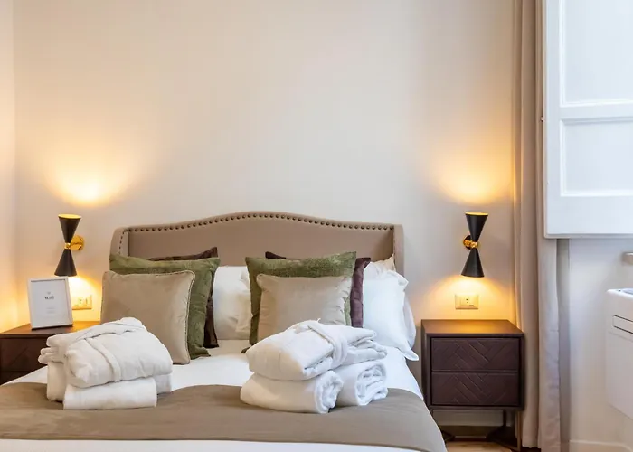 Amelie Trevi بيت ضيافة 4*