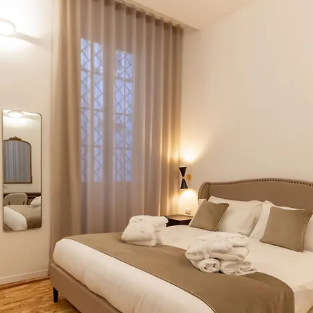 Amelie Trevi Guest house