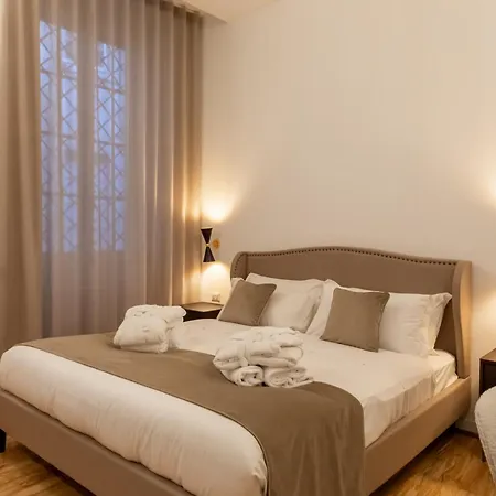Amelie Trevi 4* רומא