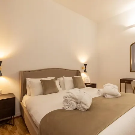 Amelie Trevi Guest house