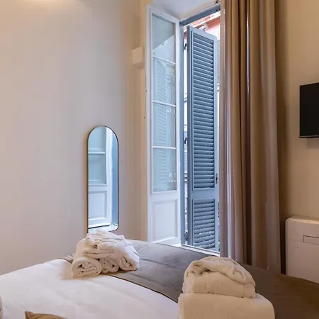 Guest house Amelie Trevi 4*