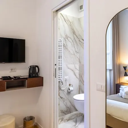 Amelie Trevi 4* רומא